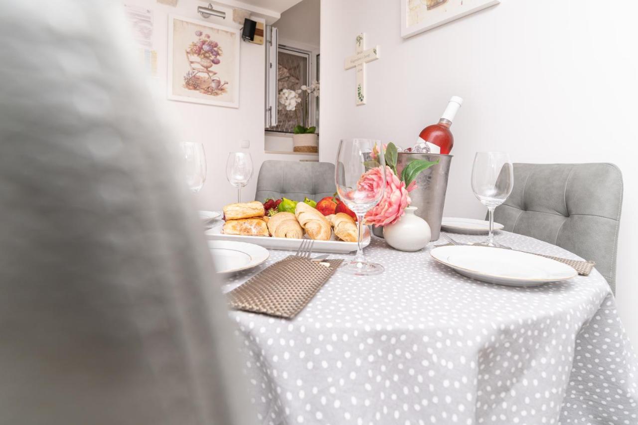 Apartment Cameleon ดูบรอฟนิก ภายนอก รูปภาพ