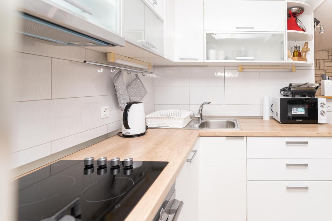 Apartment Cameleon ดูบรอฟนิก ภายนอก รูปภาพ