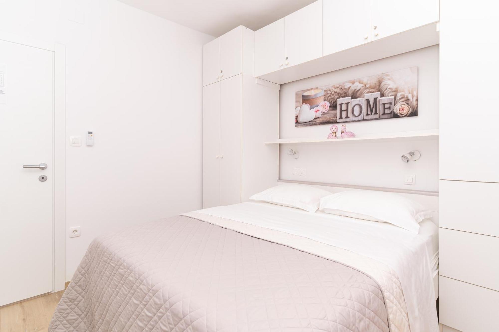 Apartment Cameleon ดูบรอฟนิก ภายนอก รูปภาพ