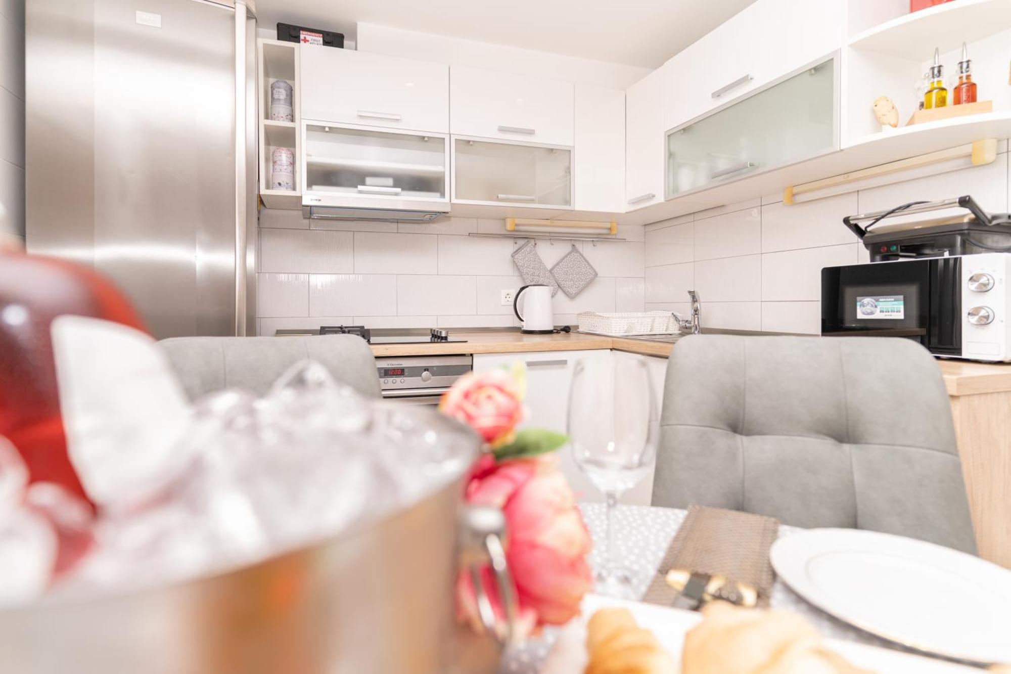 Apartment Cameleon ดูบรอฟนิก ภายนอก รูปภาพ